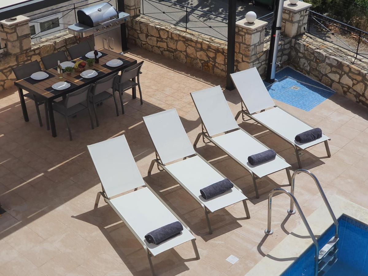 Natural View Villa With Private Pool Skouloúfia 外观 照片